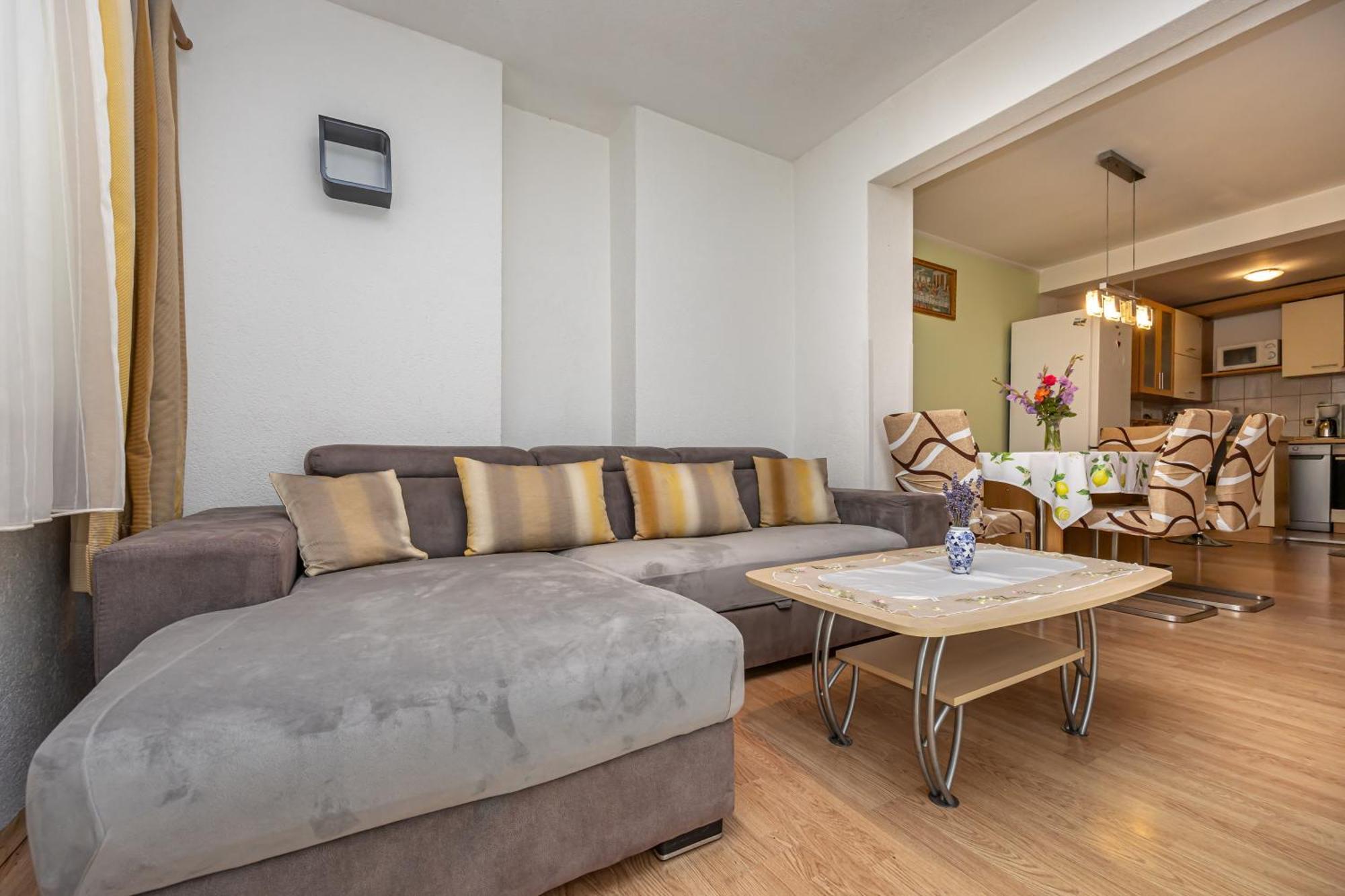 Navy Apartments Jadranovo Extérieur photo